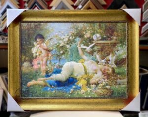 Khung tranh nhựa Hàn Quốc là loại khung tranh được làm từ vật liệu tổng hợp.