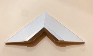 khung tranh 40x60 viền trắng đẹp.